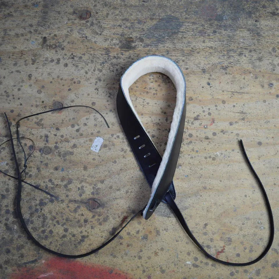 Black Leather Banjo Cradle With Lambs Wool and lacing-Straps-Muso's Stuff