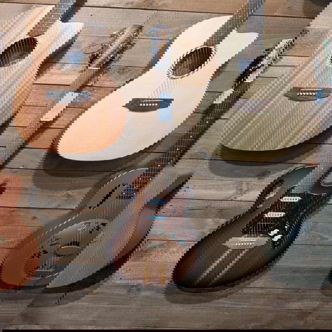 Cole Clark TL2EC Blackwood HSS Sunburst--Muso's Stuff