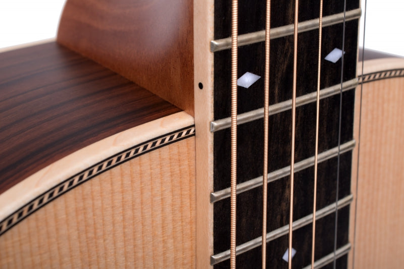 Larrivee OOO Custom Scale Spruce Rosewood Acoustic Guitar