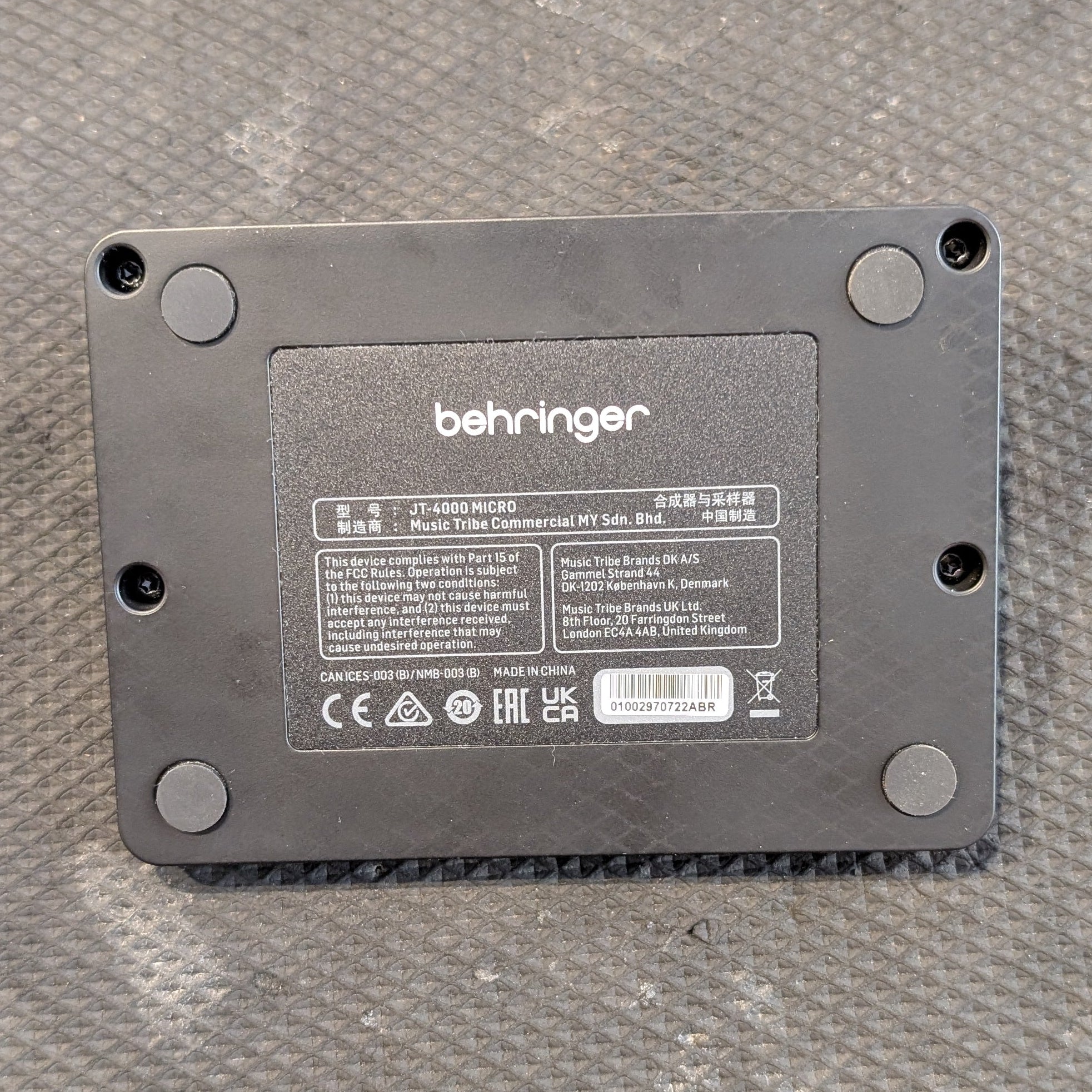 Secondhand Behringer JT4000 Portable Synth