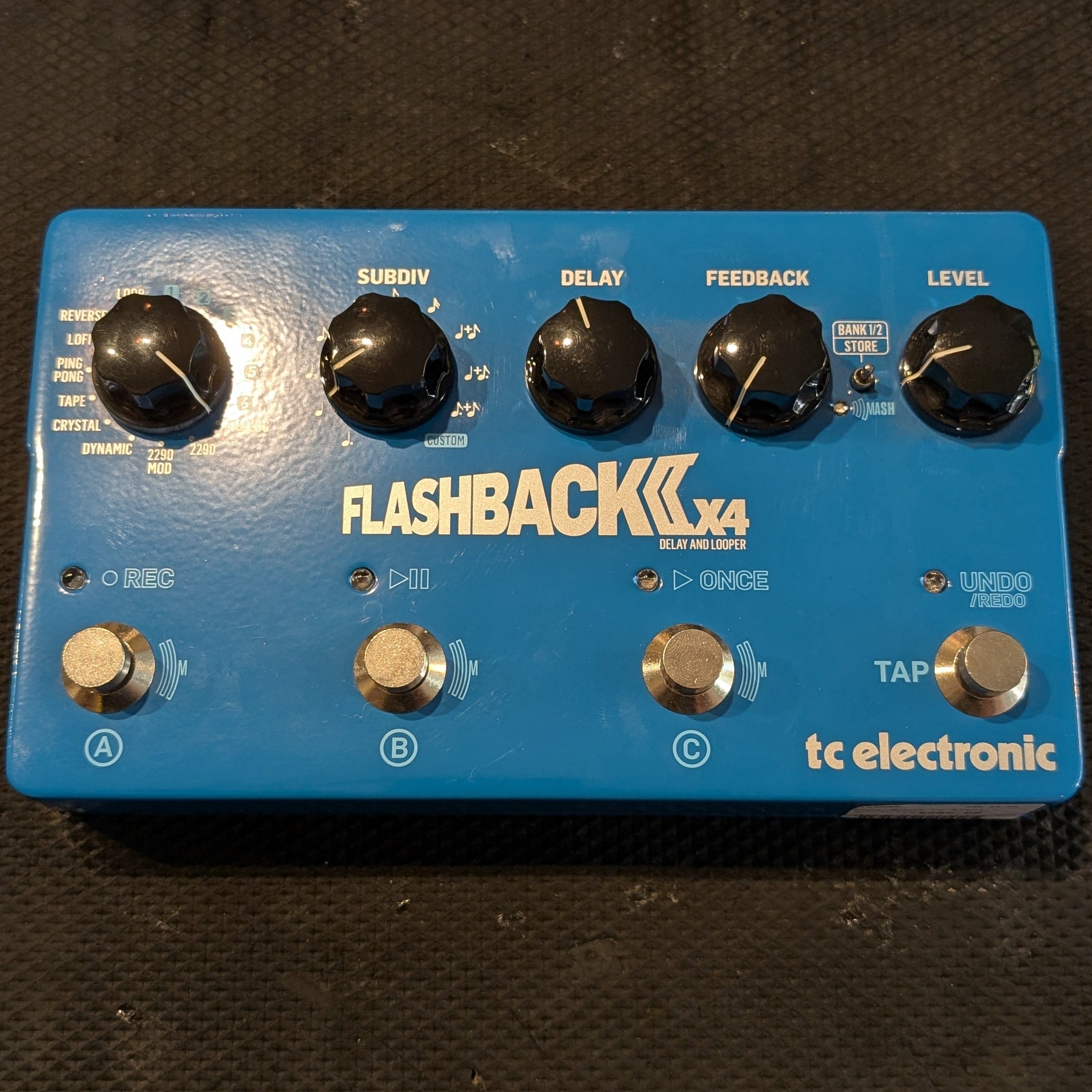 Secondhand TC Electronic Flashback X4 Delay