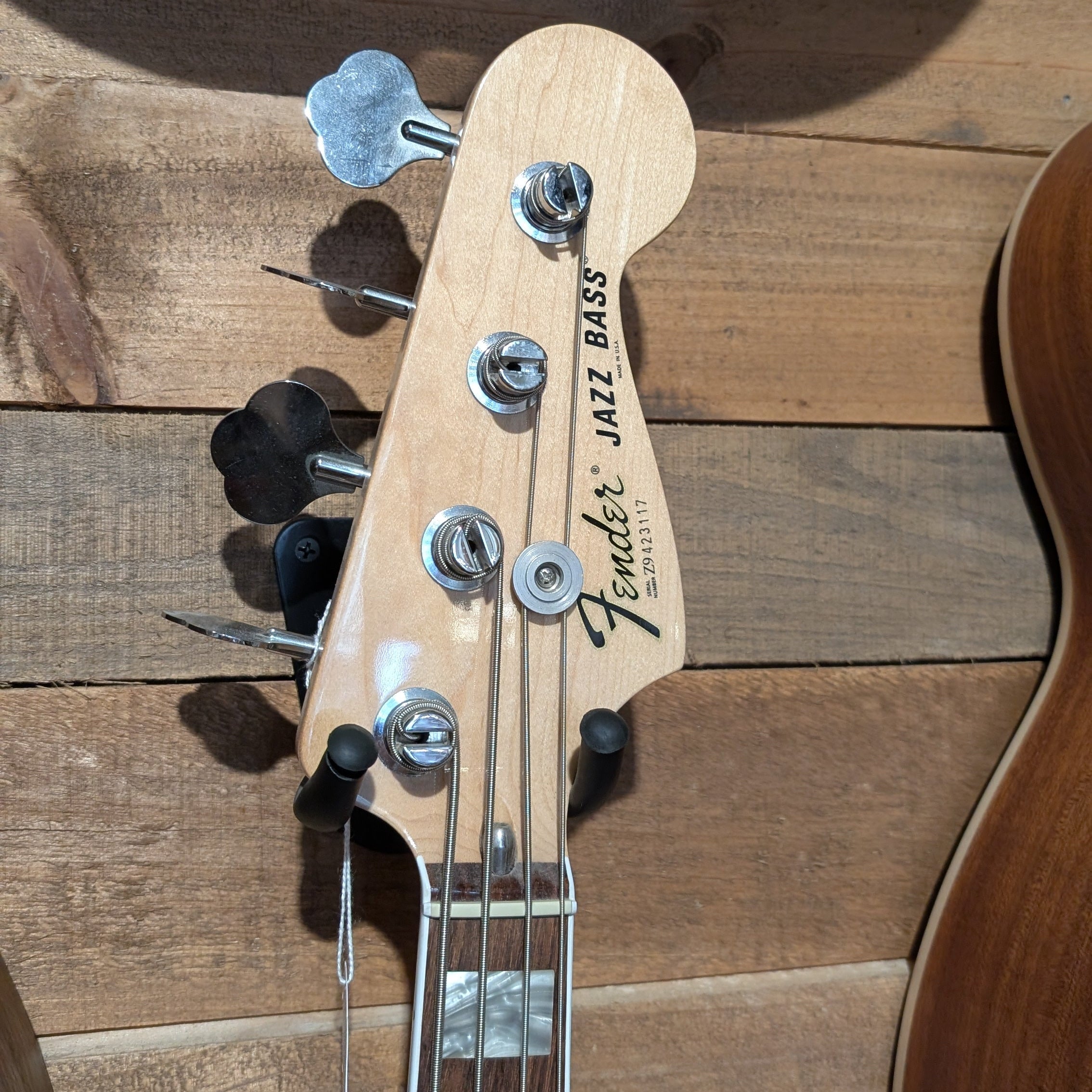 Secondhand Fender American Vintage 75RI Jazz Bass 2010