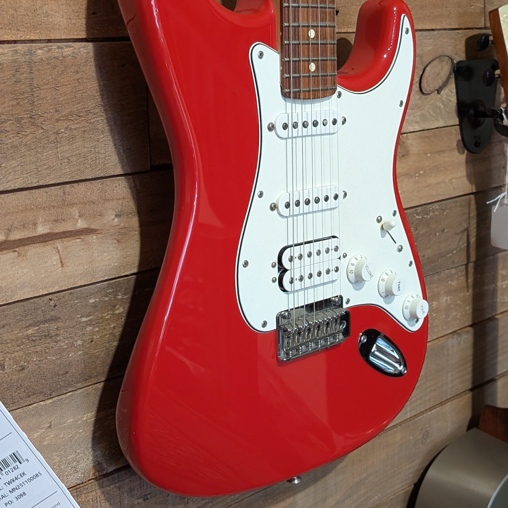 Secondhand Fender Player Strat Fiesta Red