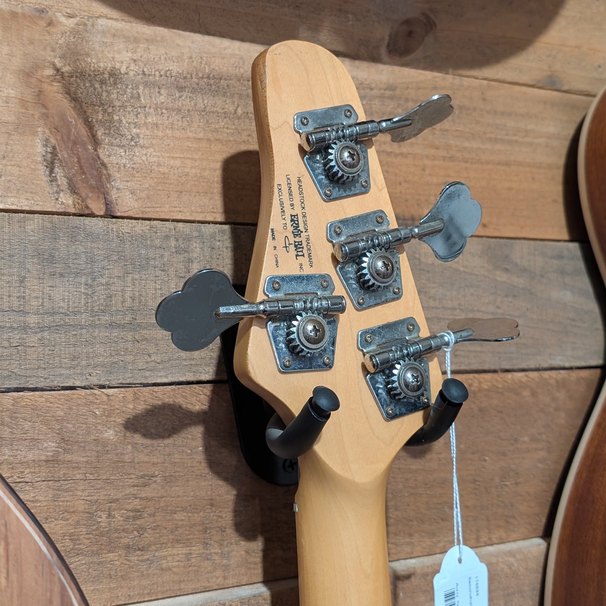 Secondhand OLP Stingray Bass Silver Sparkle