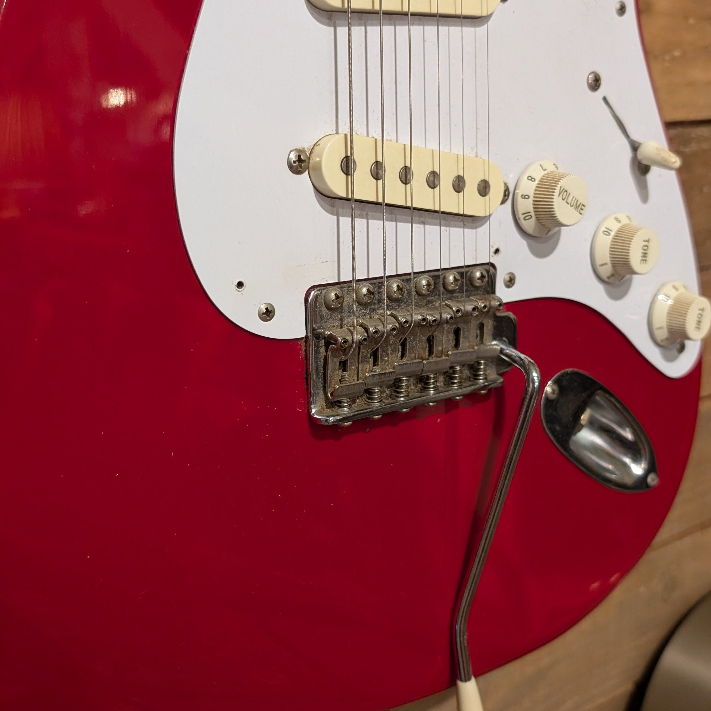 Secondhand MIJ Fender Stratocaster E Serial Red