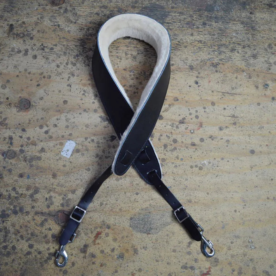 Colonial Leather Brown Leather Lambs Wool Banjo Cradle with Hooks