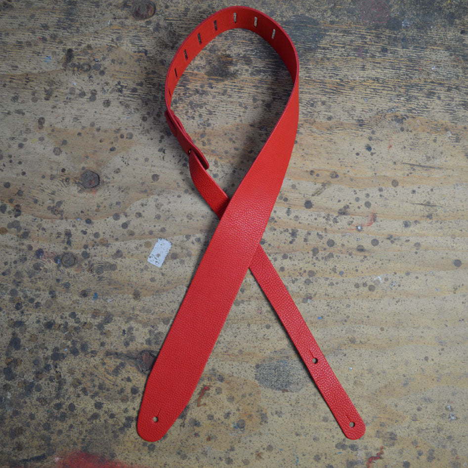 Colonial Leather BAS-RED red leather guitar strap