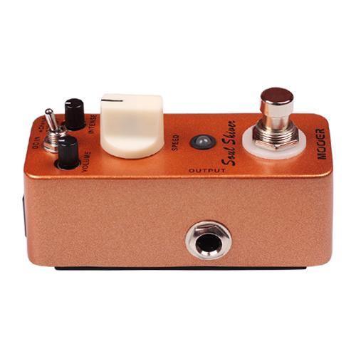 Mooer Soul Shiver-Chorus/Vibrato - Guitar - Effects Pedals by Mooer at Muso's Stuff