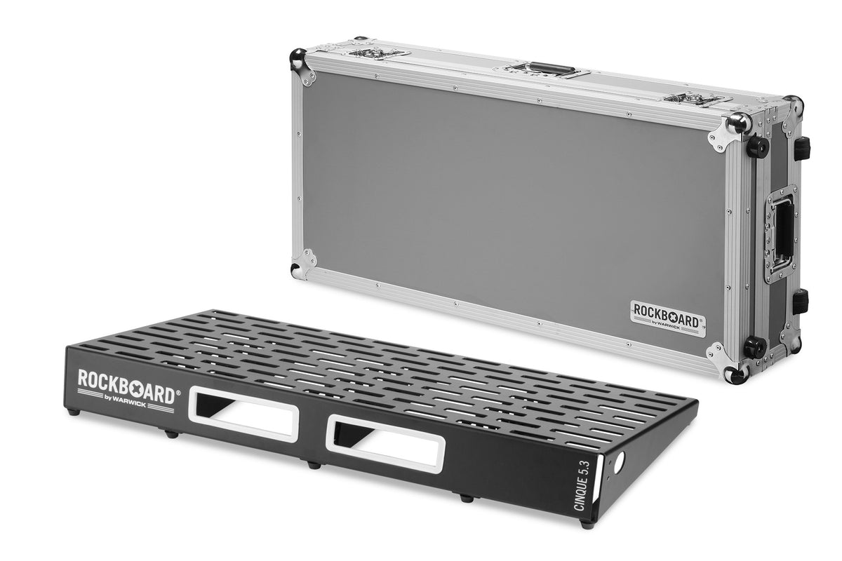 RockBoard CINQUE 5.3 pedalboard with flight case