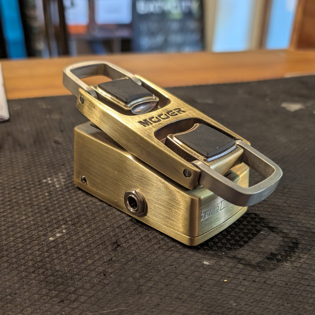 Secondhand Mooer The Wahter Wah FX Pedal