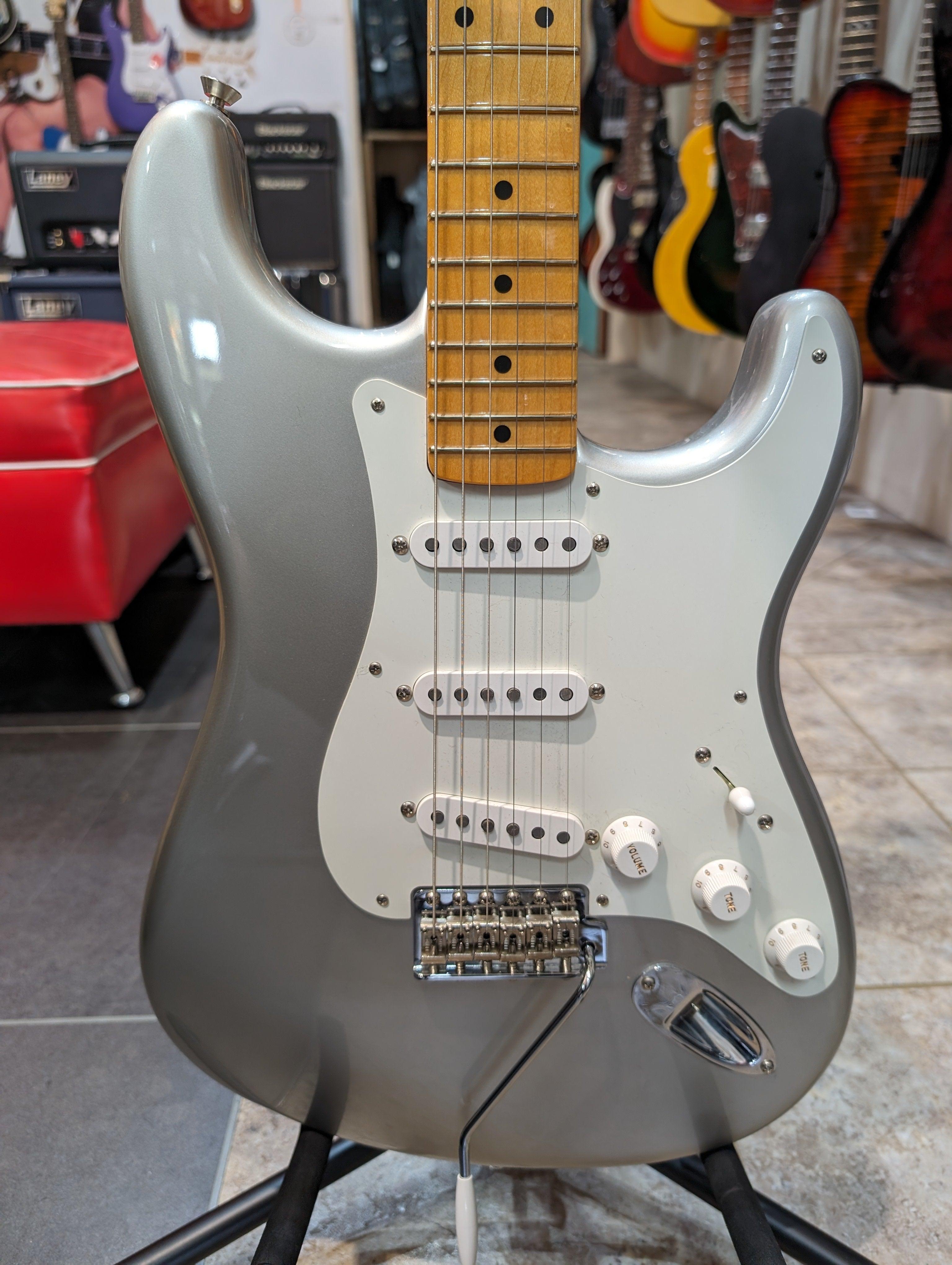 Secondhand Fender Stratocaster Original 50s Inca Silver w/case - Muso's Stuff