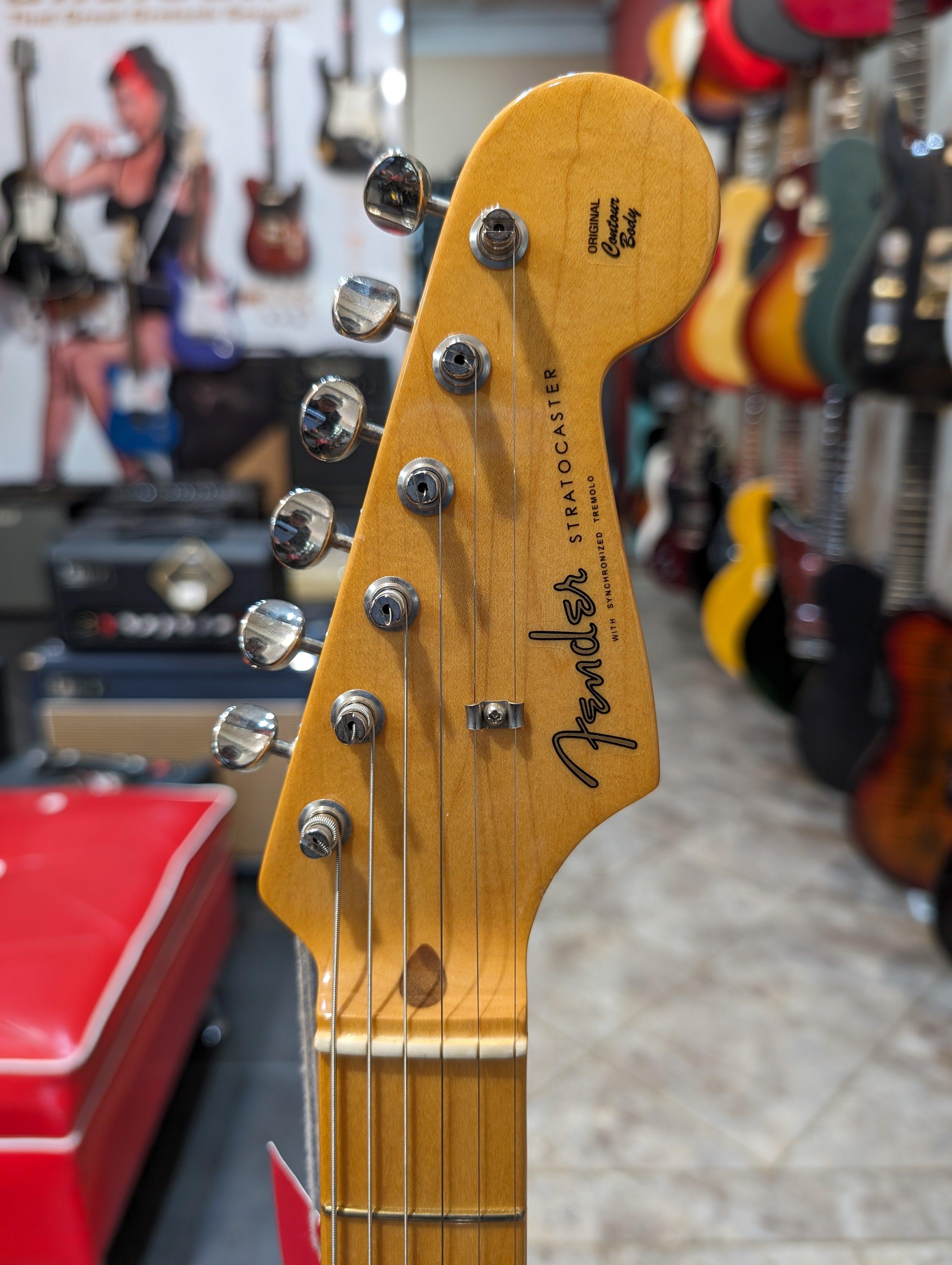 Secondhand Fender Stratocaster Original 50s Inca Silver w/case - Muso's Stuff